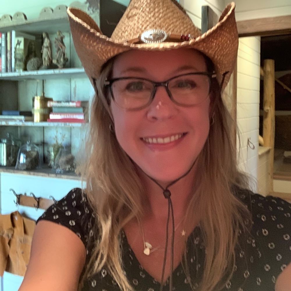 Meet your Posher, Marya